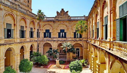Discovreing cocaine in valletta, Malta (2026)